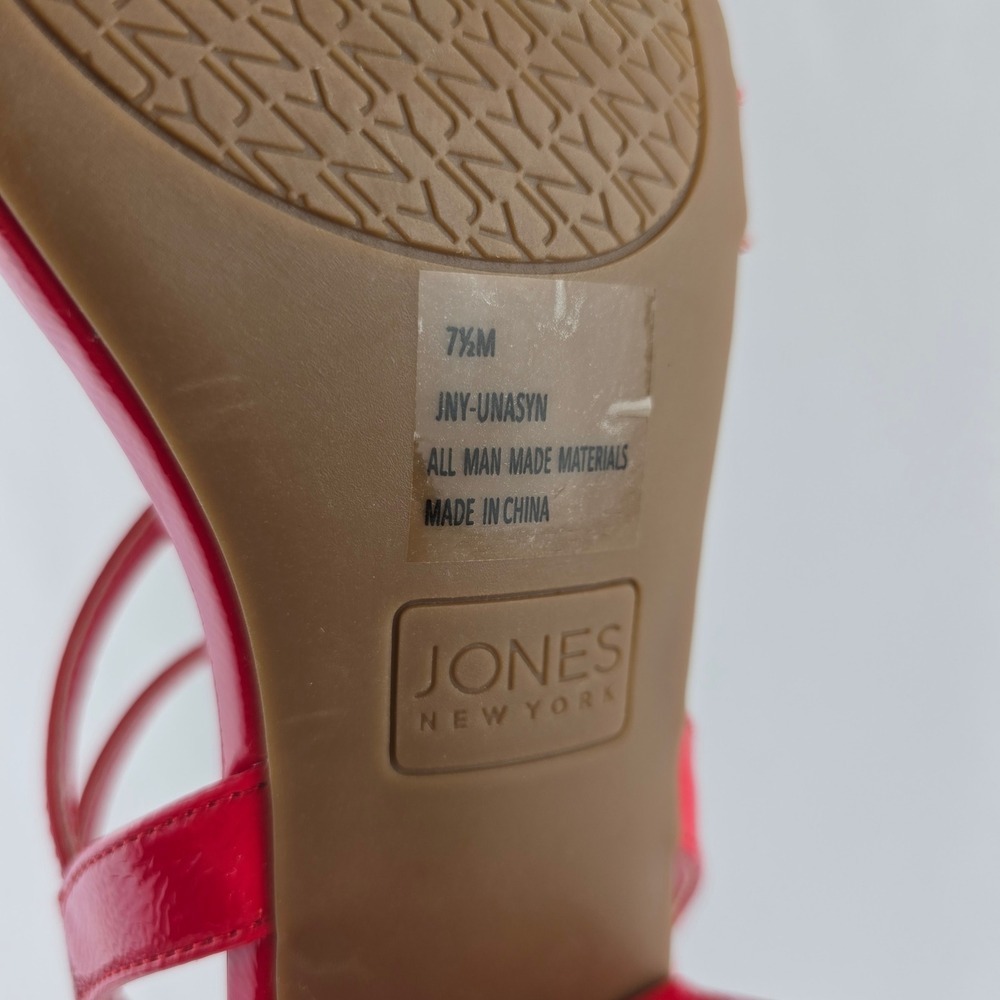 NWT Jones New York Women's Red Patent Strappy Block Heel Buckle Sandals 7.5M - Picture 15 of 16
